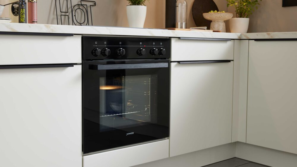 Culineo® Einbauküche C187 mit Einbaugeräten – Bild 3