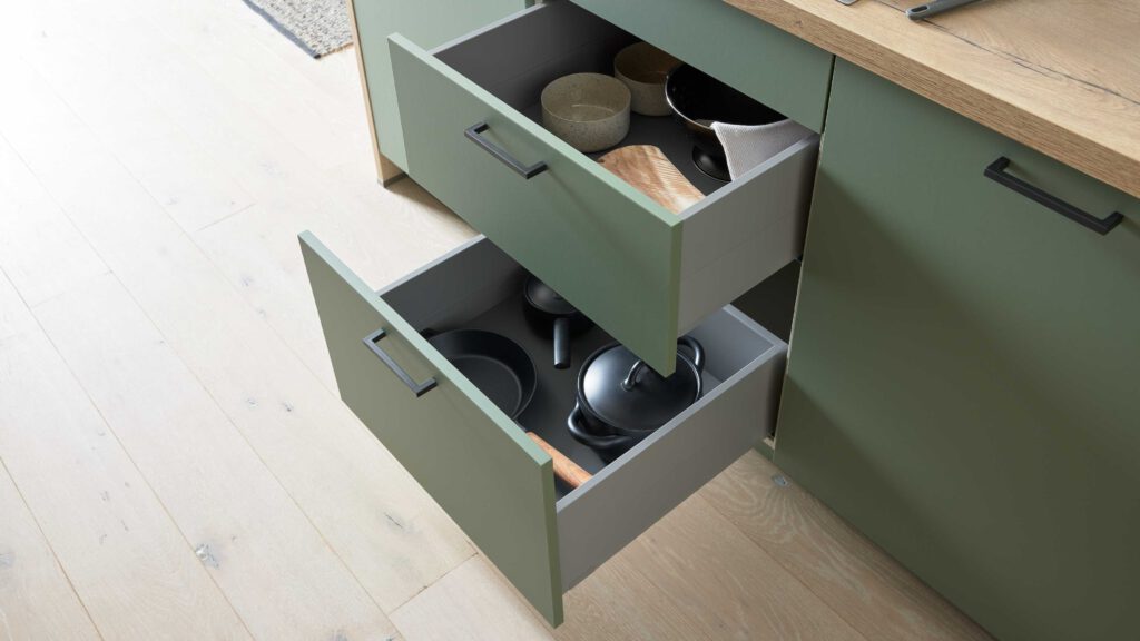 WERT KÜCHE® Mattea Color mit SIEMENS Einbaugeräten – Bild 11