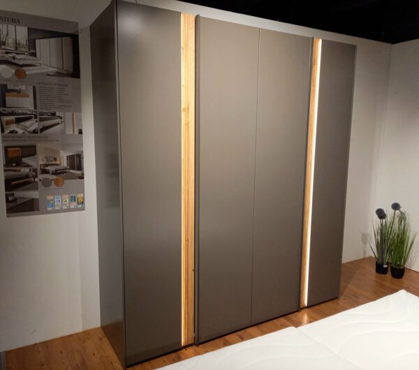 Drehtürenschrank Latura 4 trg. – Bild 2