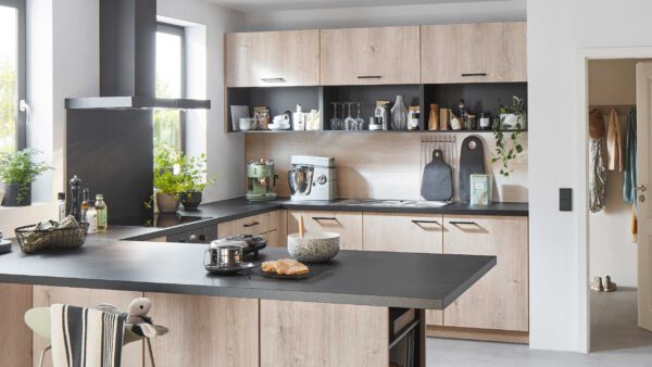 nobilia® Einbauküche Natura mit PROGRESS Elektrogeräten – Bild 2