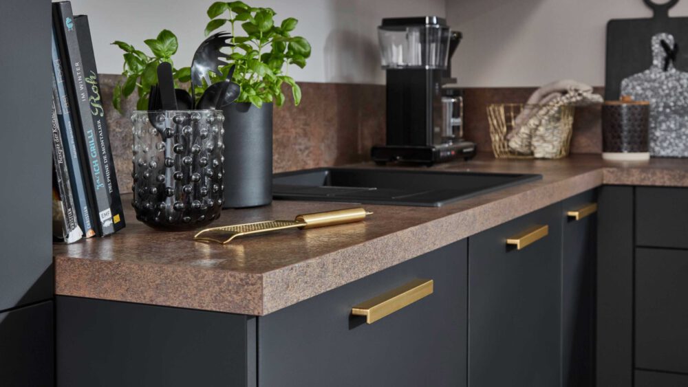 nobilia® Einbauküche Easytouch mit privileg E-Geräte, z. B. Kühlschrank – Bild 4