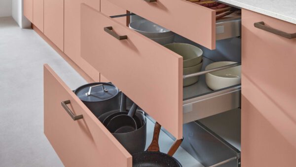 nobilia® Einbauküche Senso mit AEG Elektrogeräten – Bild 4