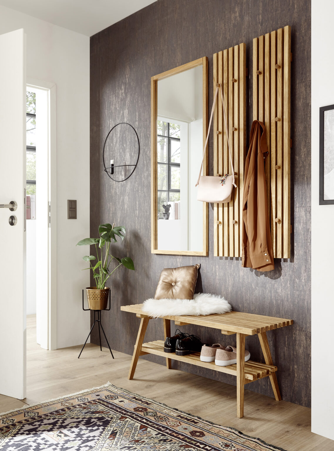 Garderobenbank Alwar – Bild 2