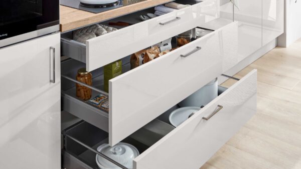 nobilia® Einbauküche Novalux mit privileg Elektrogeräten – Bild 4