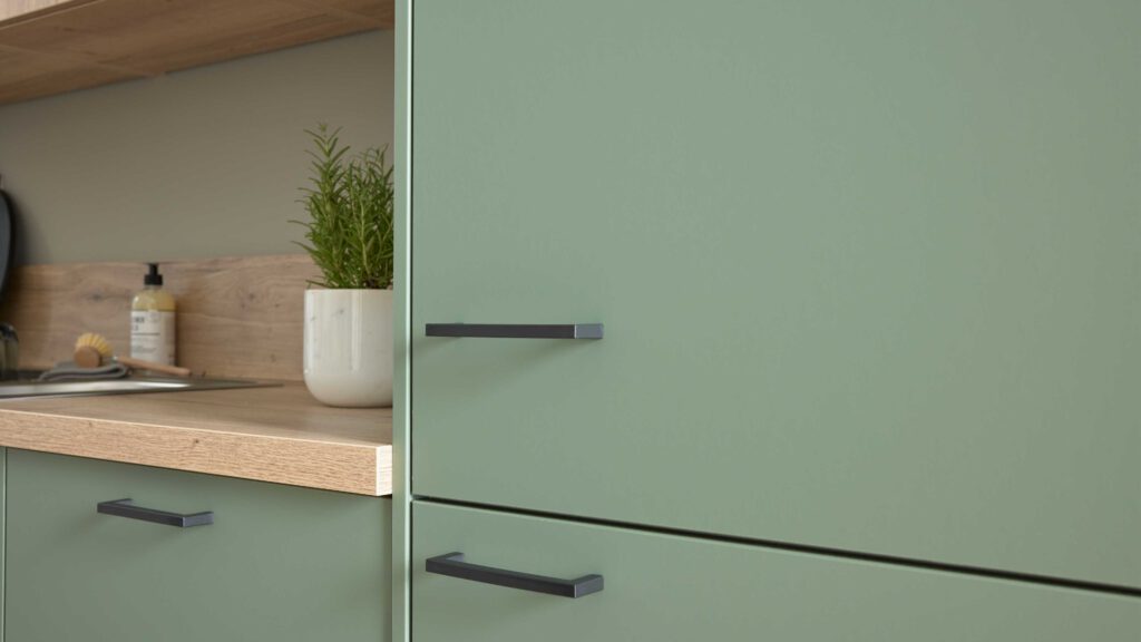 WERT KÜCHE® Mattea Color mit SIEMENS Einbaugeräten – Bild 8