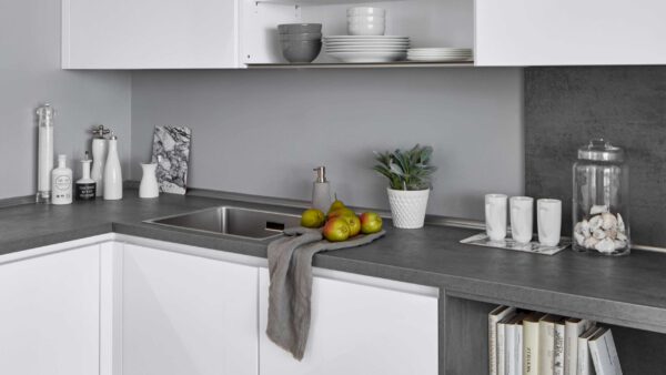 nobilia® Einbauküche Novalux mit Elektrogeräten – Bild 3