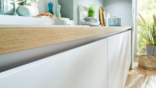 nobilia® Einbauküche Laser mit LAURUS Elektrogeräten – Bild 2