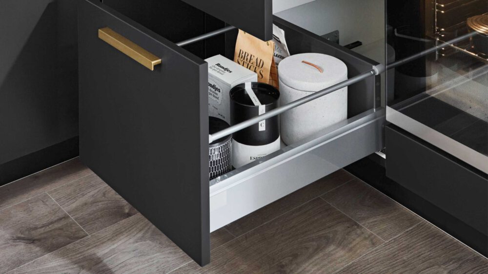nobilia® Einbauküche Easytouch mit privileg E-Geräte, z. B. Kühlschrank – Bild 9