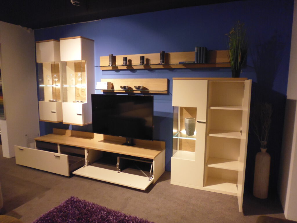 Wohnwand – Bild 2