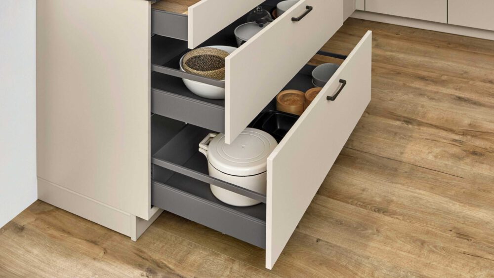 nobilia® Einbauküche Easytouch mit Elektrogräten – Bild 2